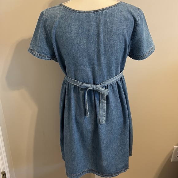By Choice size 9 blue denim dress - Picture 2 of 4